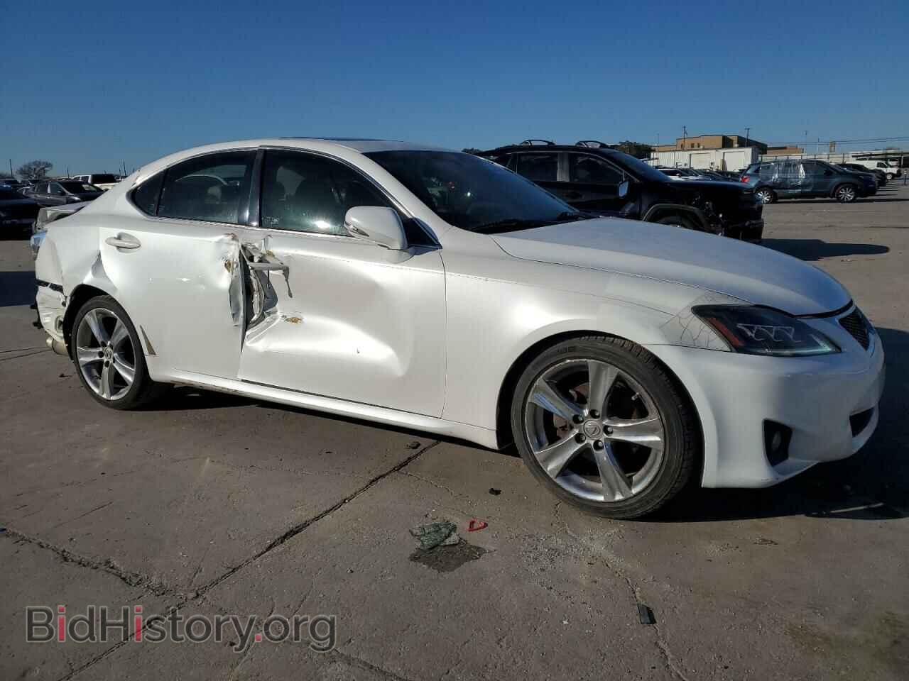 2011 LEXUS IS - VIN: JTHBF5C21B5144016 - Photo 4