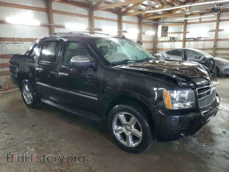 2012 Chevrolet AVALANCHE (VIN 3GNTKGE76CG224242) — photo 4 of 12