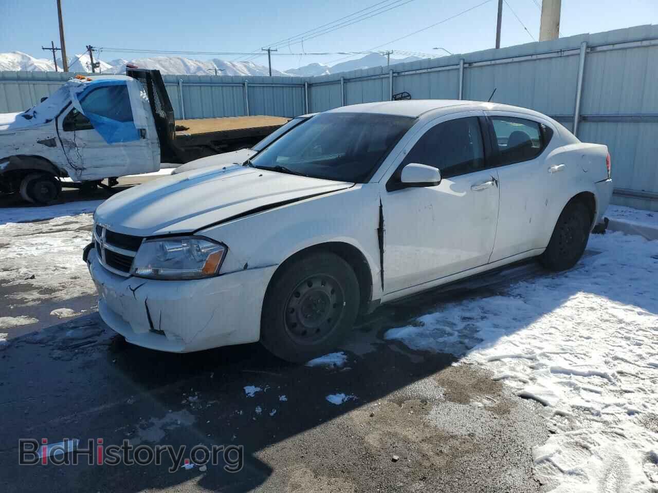 Photo 1B3CC4FD2AN195613 - DODGE AVENGER 2010
