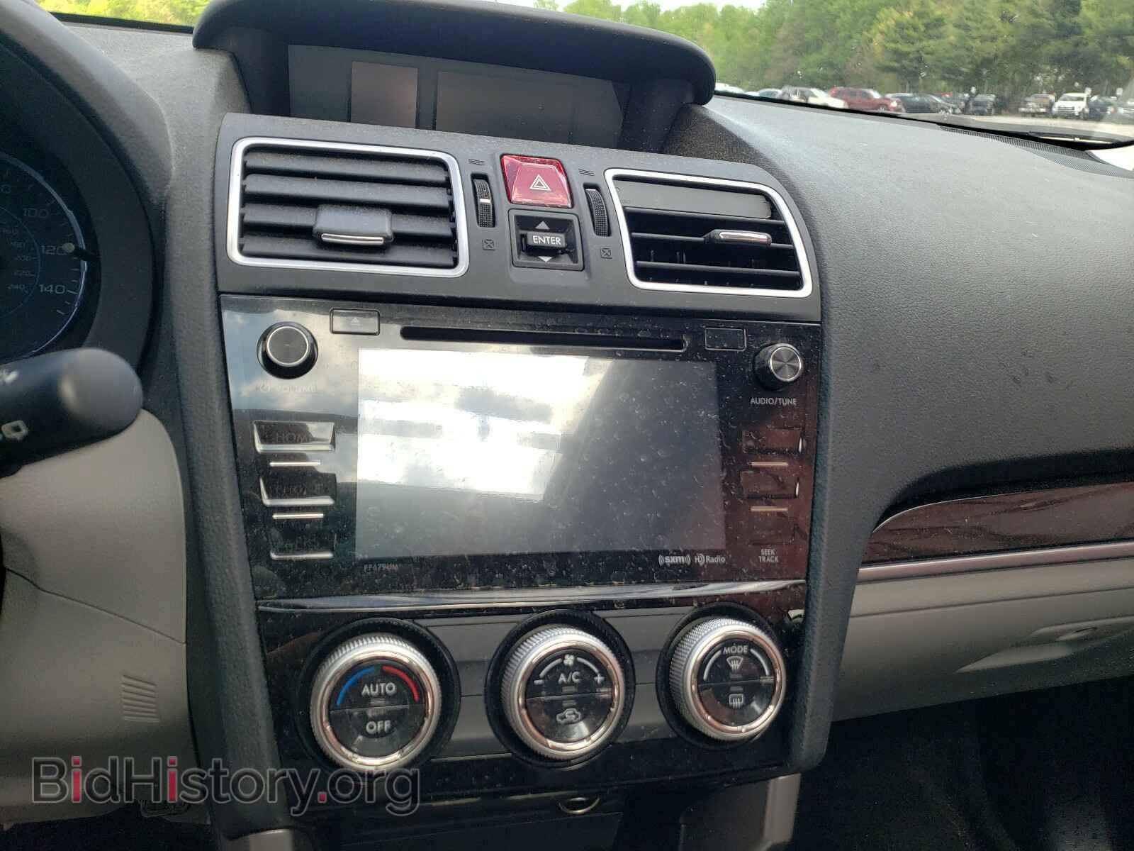 2018 SUBARU FORESTER - VIN: JF2SJAJC2JH405592 - Фото 9