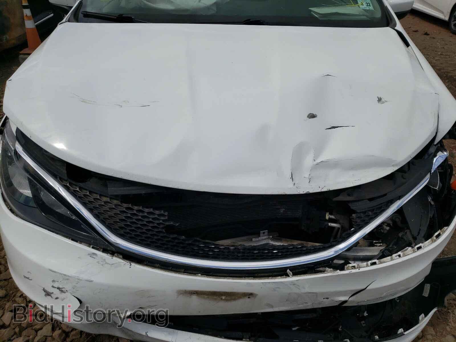 2017 CHRYSLER PACIFICA - VIN: 2C4RC1DGXHR668076 - Фото 7