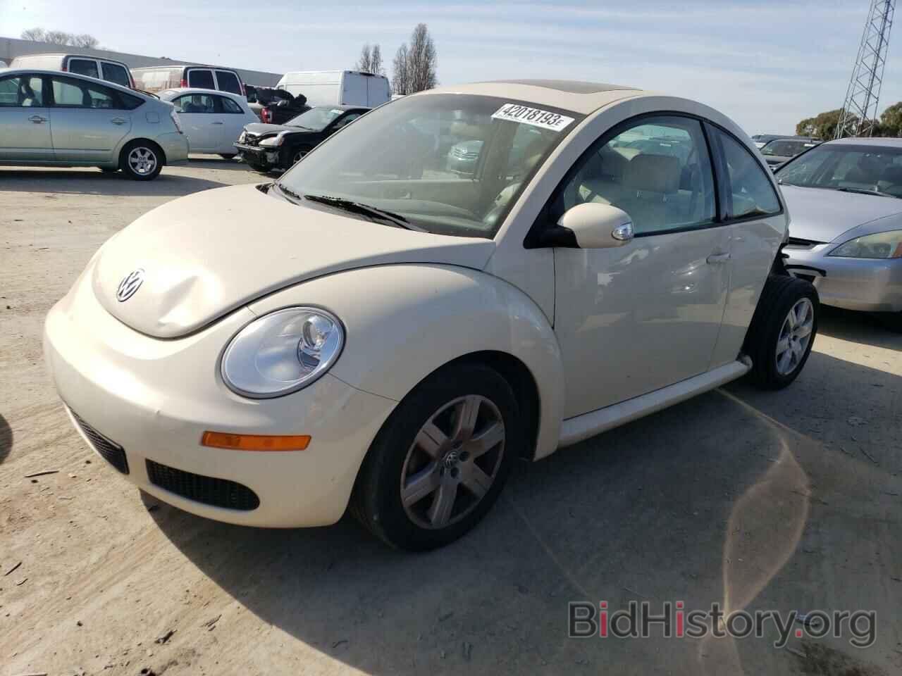 Photo 3VWRW31C57M506864 - VOLKSWAGEN BEETLE 2007