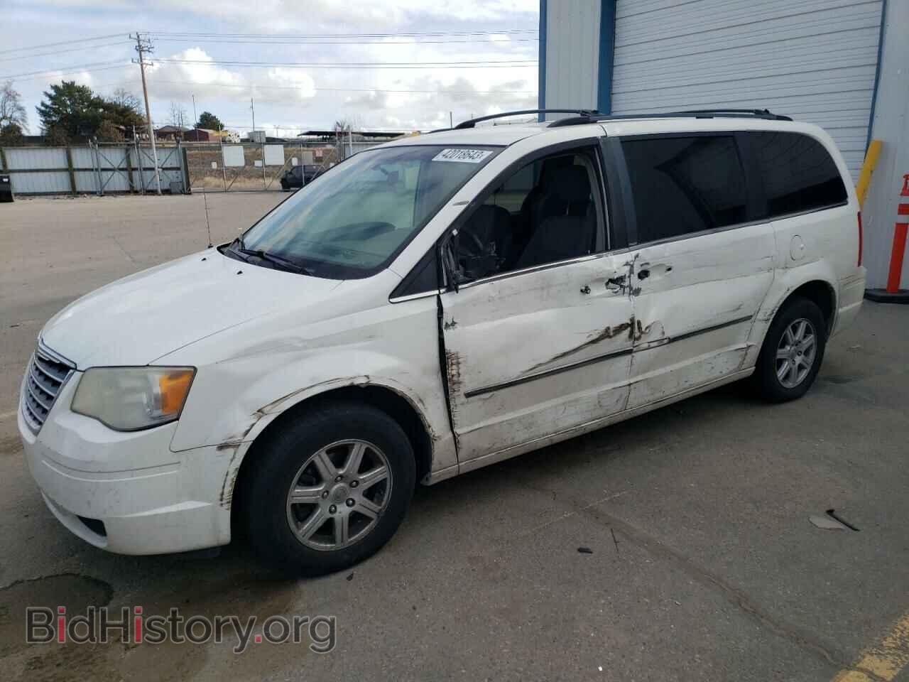 Photo 2A4RR5D18AR212773 - CHRYSLER MINIVAN 2010
