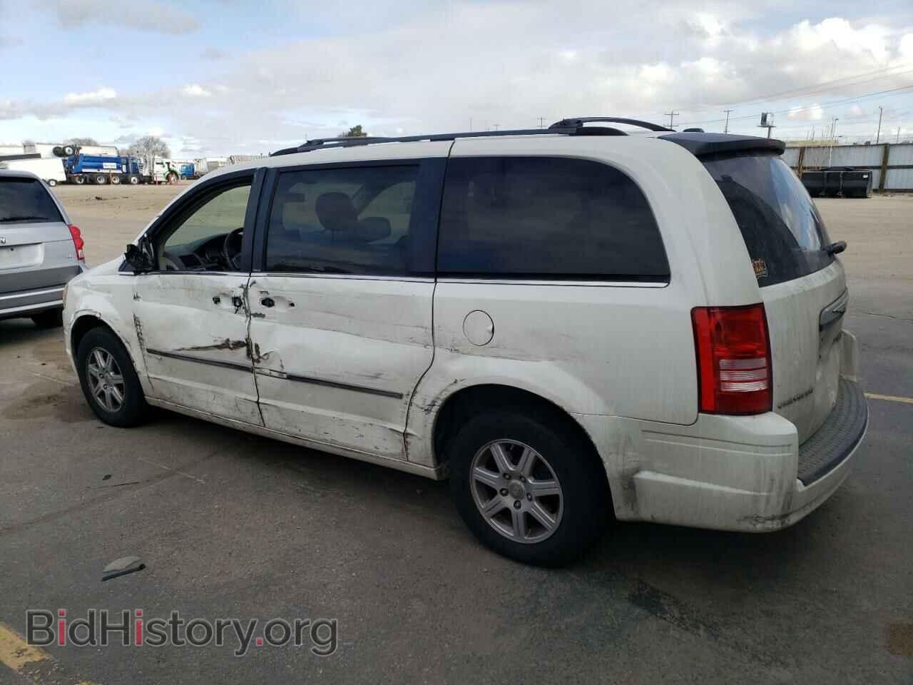 2010 CHRYSLER MINIVAN - VIN: 2A4RR5D18AR212773 - Фото 2