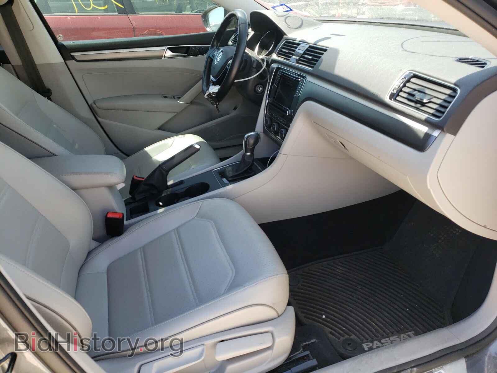 2018 VOLKSWAGEN PASSAT - VIN: 1VWAA7A36JC004960 - Фото 5