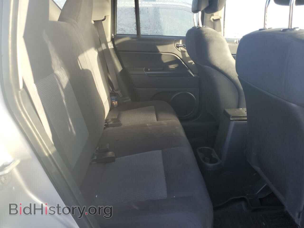 2011 JEEP COMPASS - VIN: 1J4NF1FB9BD239152 - Photo 11