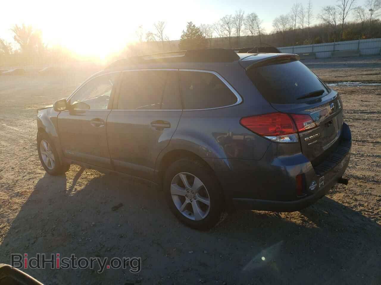 2014 SUBARU OUTBACK - VIN: 4S4BRCCCXE3217658 - Фото 2