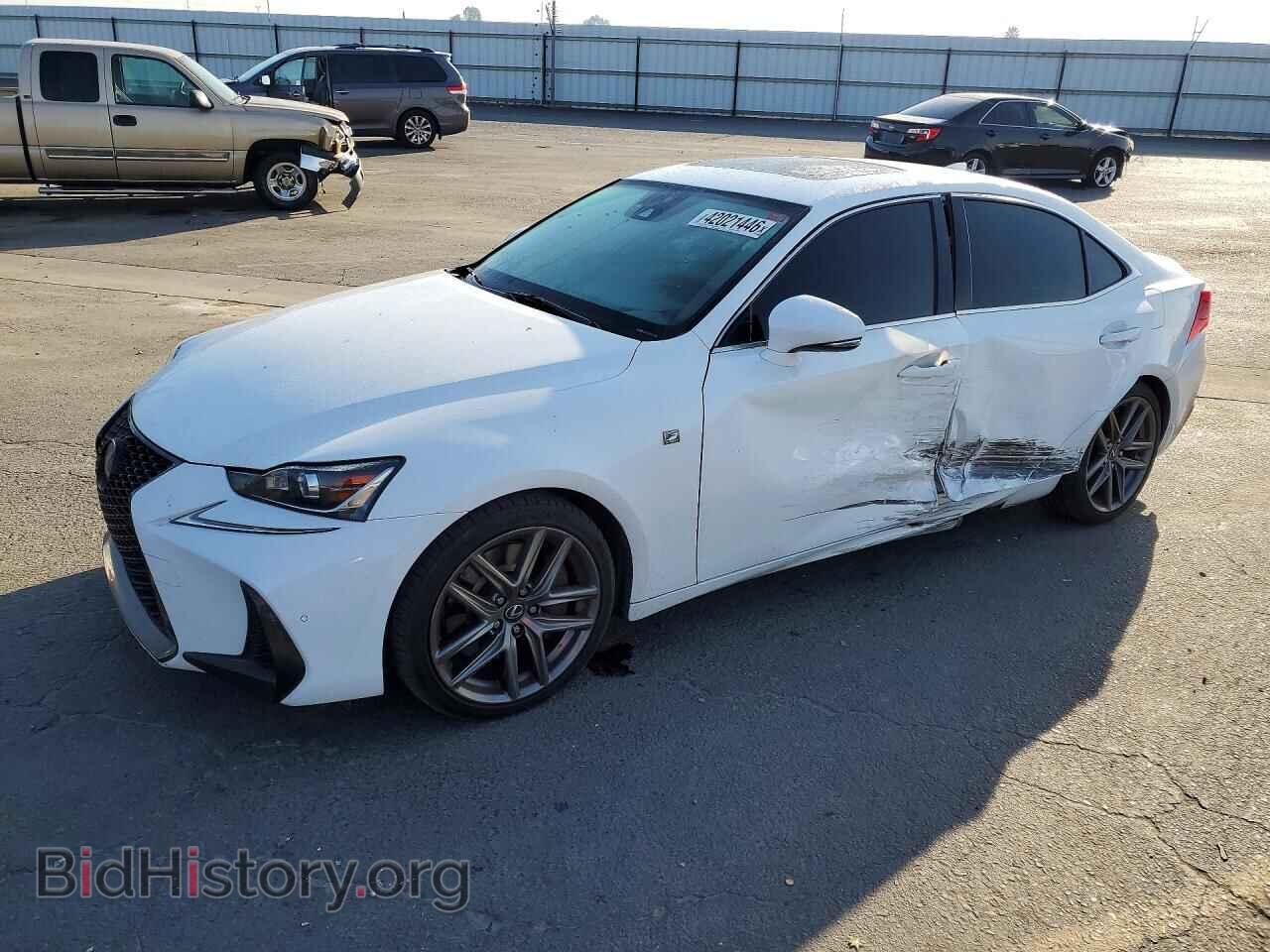 Photo JTHBZ1D27J5033659 - LEXUS IS 2018