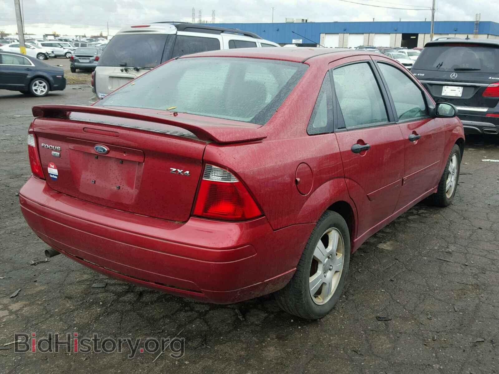 2005 FORD FOCUS - VIN: 1FAFP34N95W281674 - Фото 4