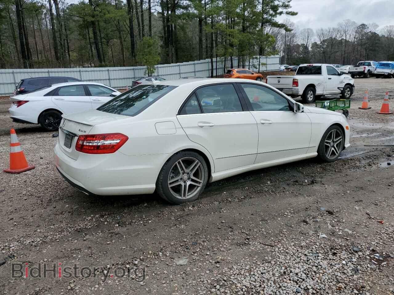 2011 MERCEDES-BENZ E-CLASS - VIN: WDDHF8HB7BA416006 - Фото 3