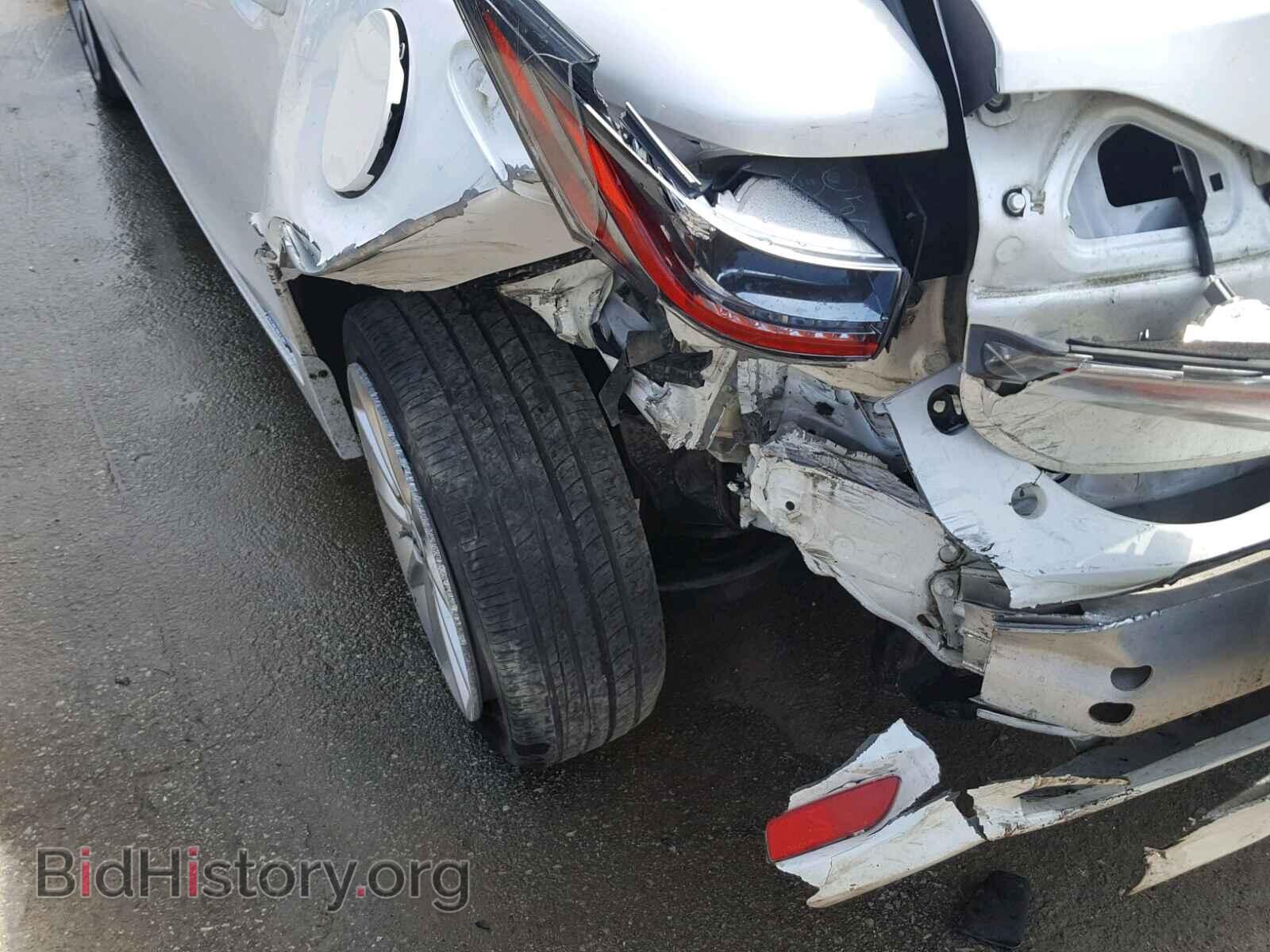 2011 LEXUS CT 200 - VIN: JTHKD5BH6B2007618 - Фото 9