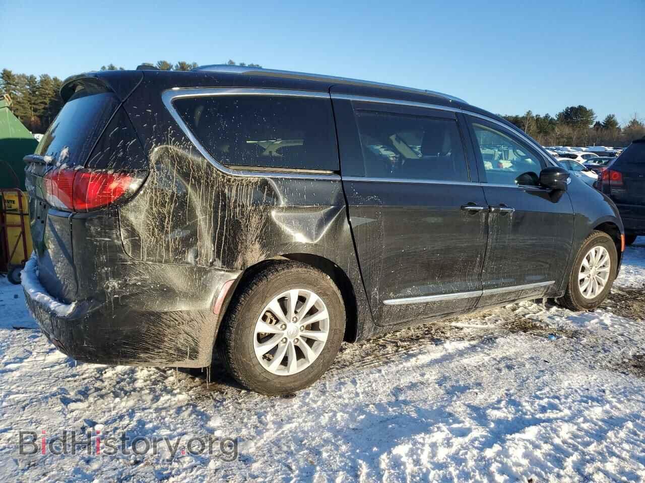 2019 CHRYSLER PACIFICA - VIN: 2C4RC1BGXKR570367 - Фото 3