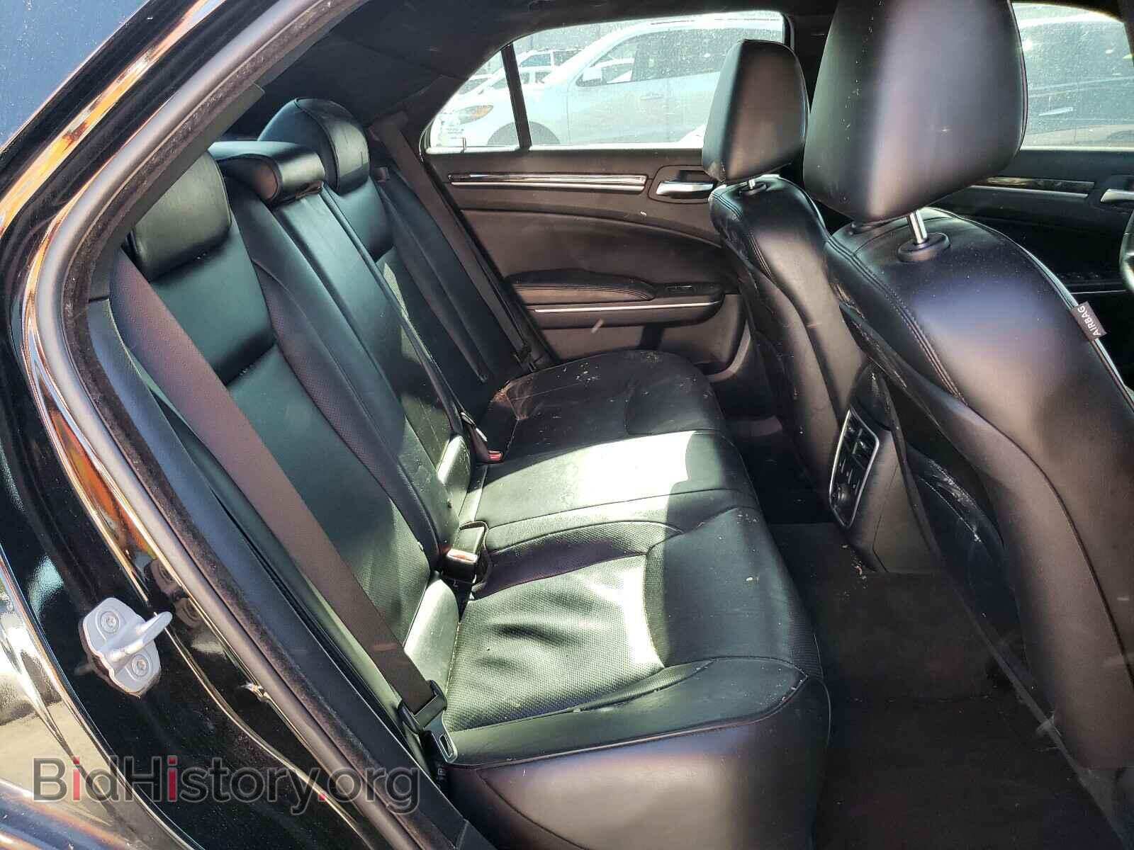 2012 CHRYSLER 300 - VIN: 2C3CCAET7CH261143 - Фото 6