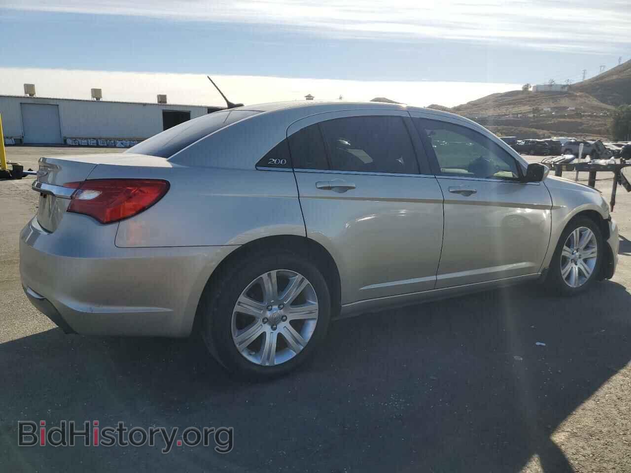 2013 CHRYSLER 200 - VIN: 1C3CCBBB4DN736015 - Фото 3