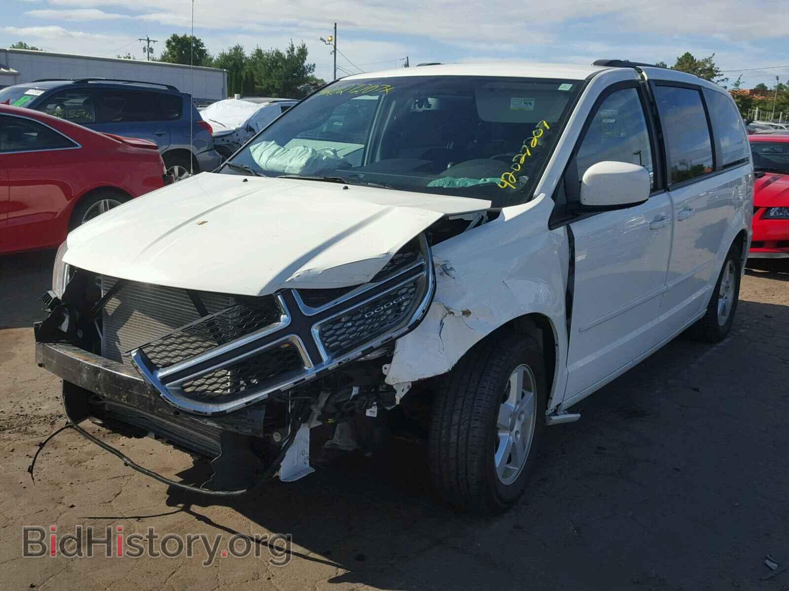 2011 DODGE CARAVAN - VIN: 2D4RN3DGXBR602899 - Фото 2