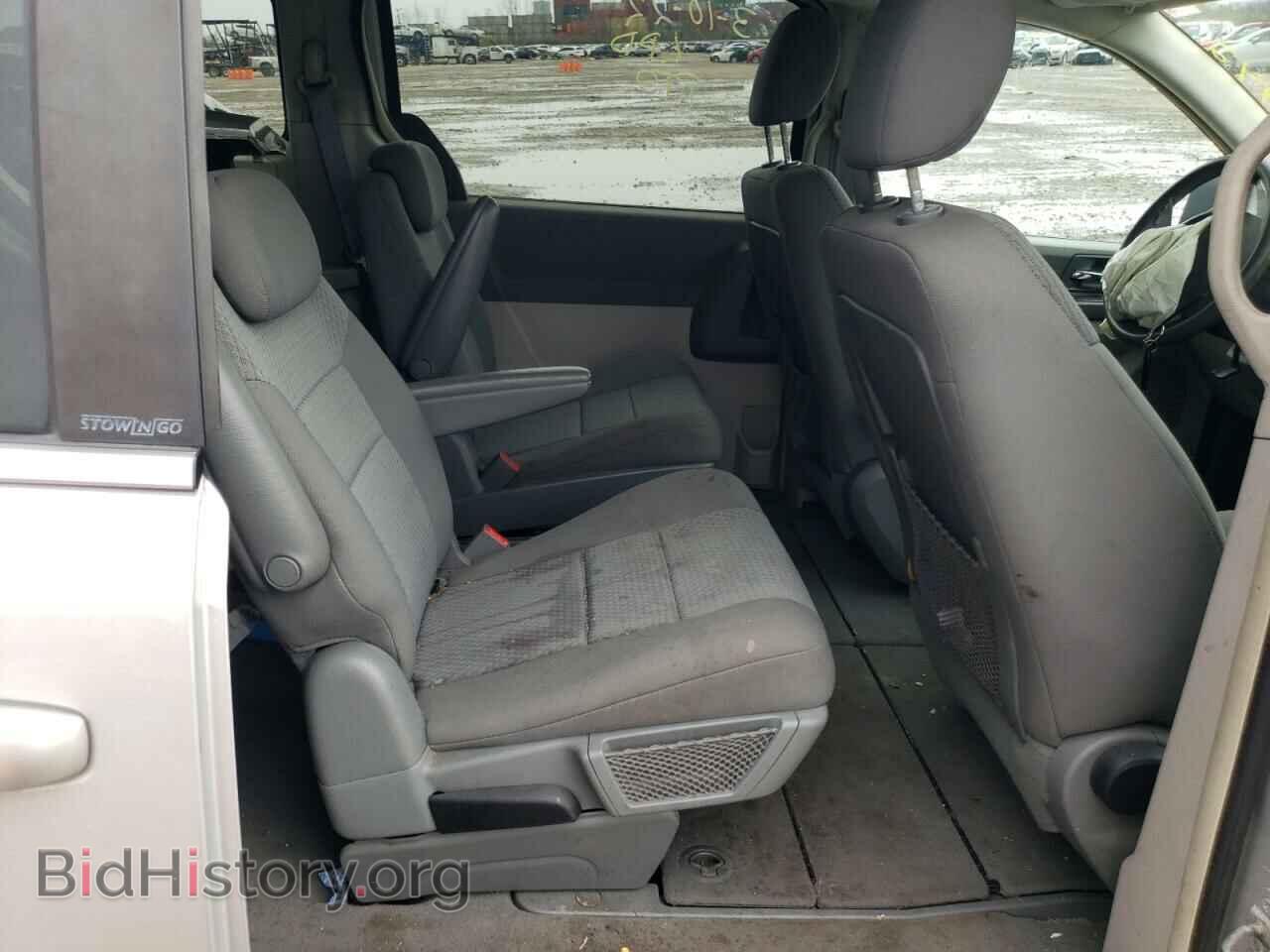 2010 CHRYSLER MINIVAN - VIN: 2A4RR4DE1AR213678 - Фото 6