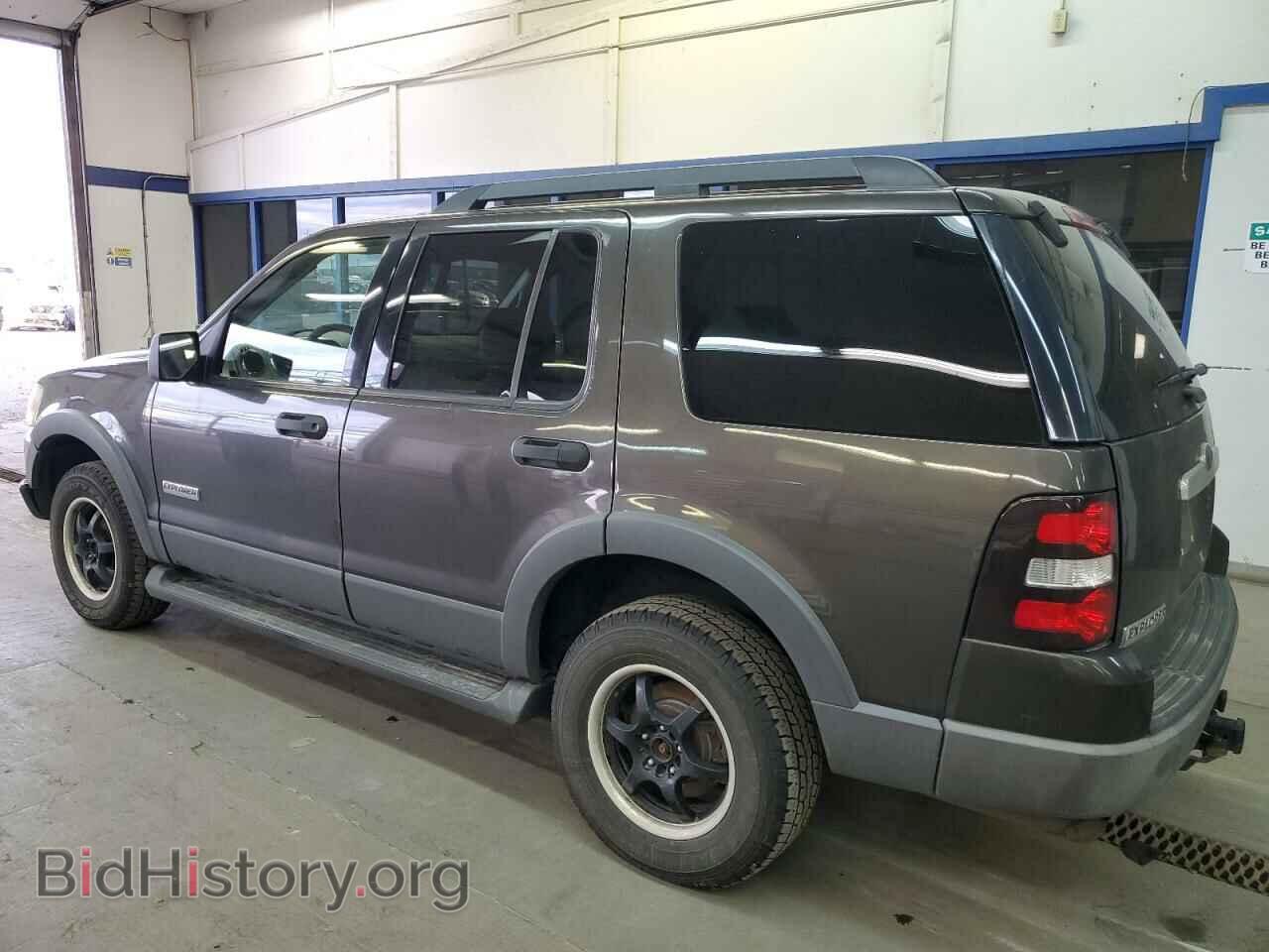 2006 FORD EXPLORER - VIN: 1FMEU73E96UA70863 - Фото 2
