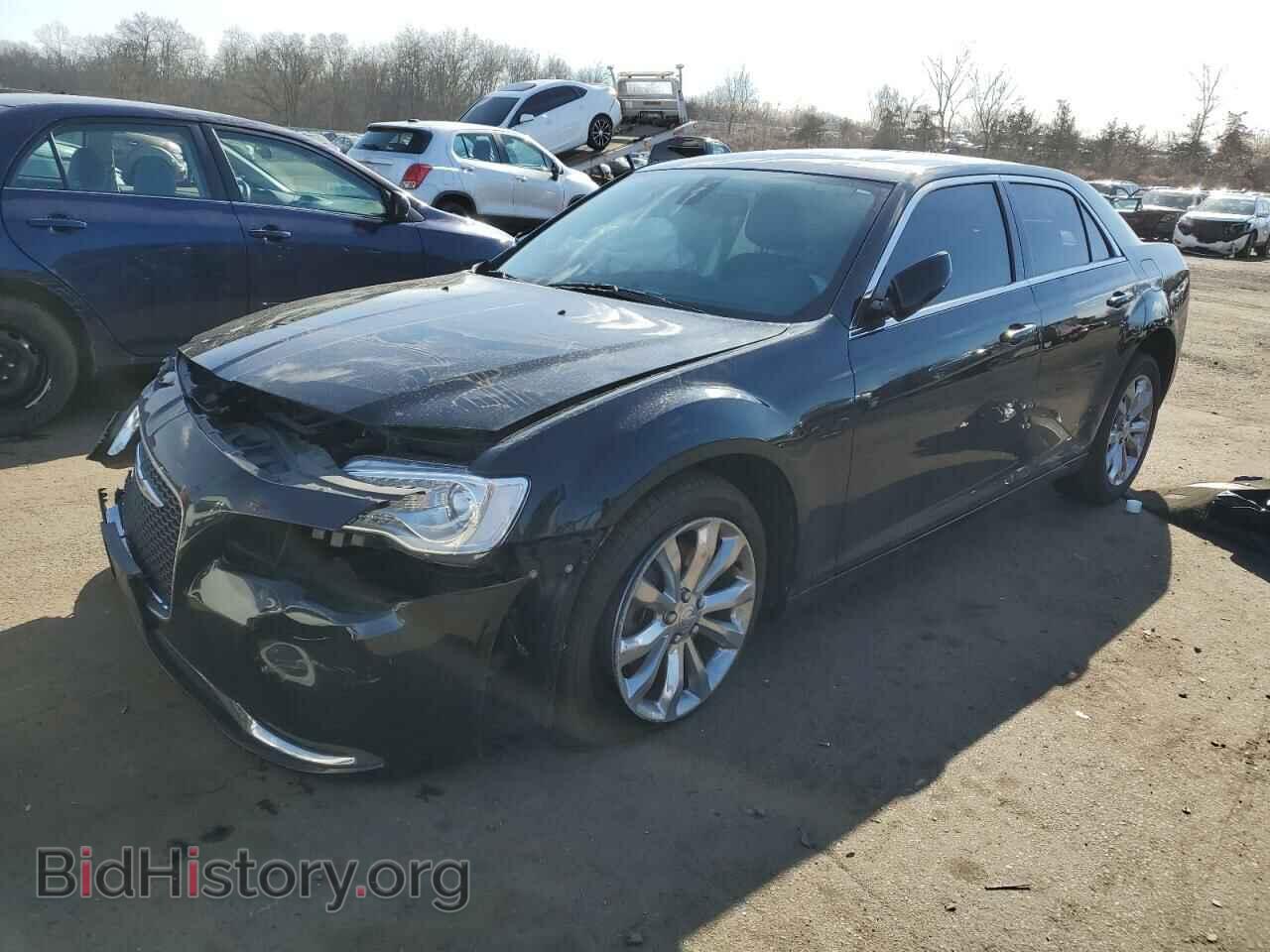 Фотография 2C3CCARG6HH604111 - CHRYSLER 300 2017