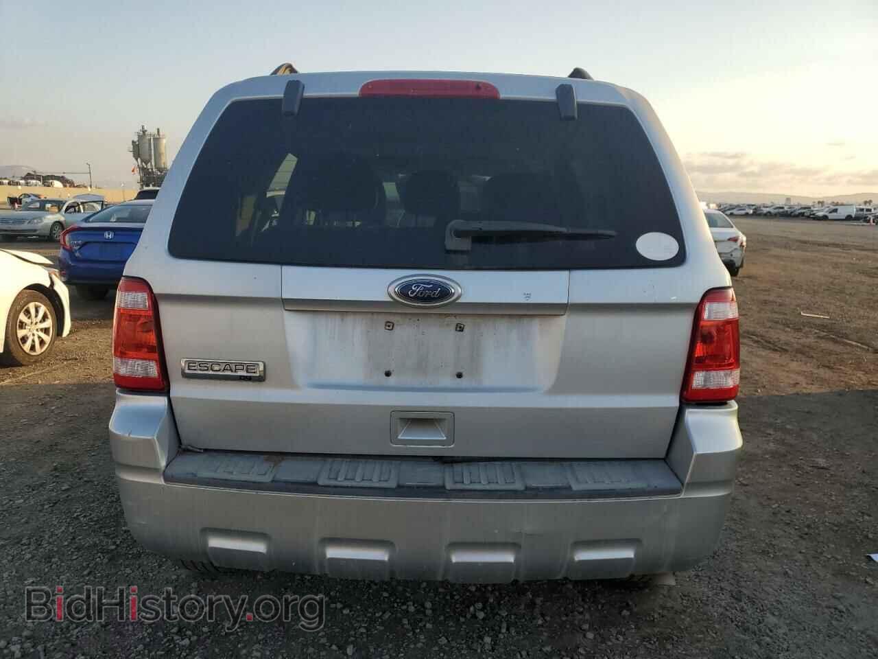 2010 FORD ESCAPE - VIN: 1FMCU0D76AKB81390 - Фото 6
