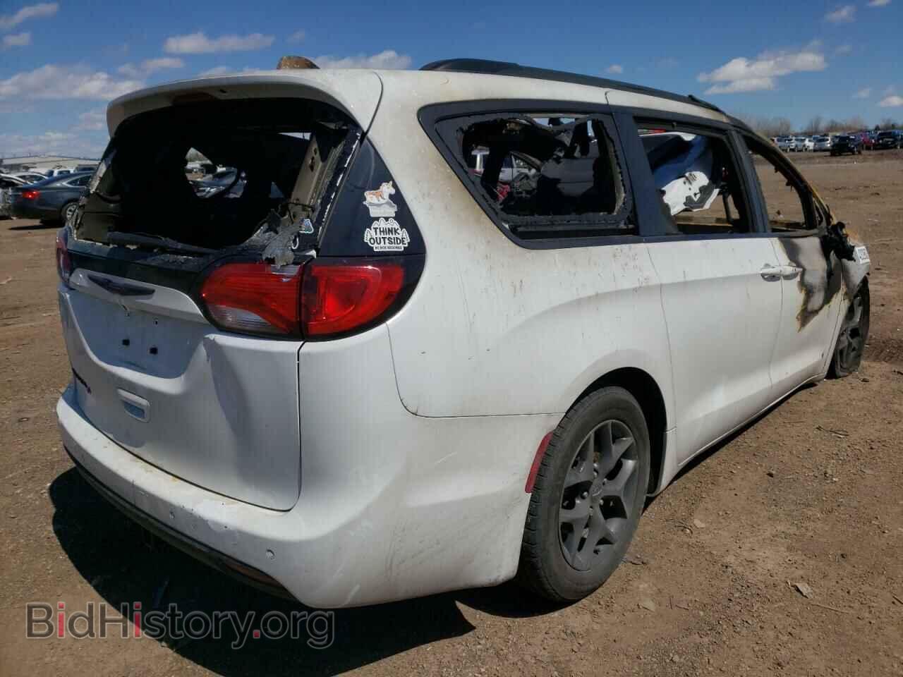 2018 CHRYSLER PACIFICA - VIN: 2C4RC1EG8JR194035 - Фото 4