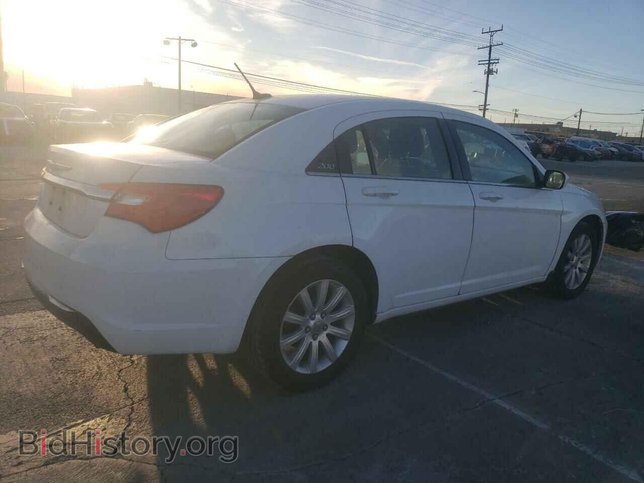 2012 CHRYSLER 200 - VIN: 1C3CCBBB9CN210364 - Photo 3