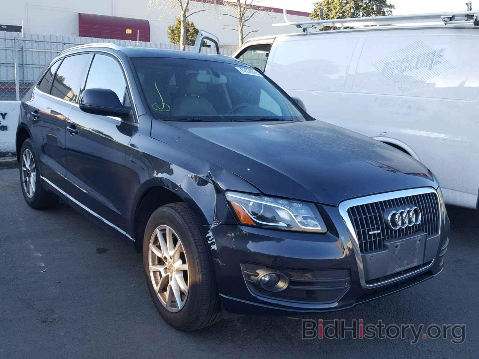 Фотография WA1LFAFP8CA009799 - AUDI Q5 2012