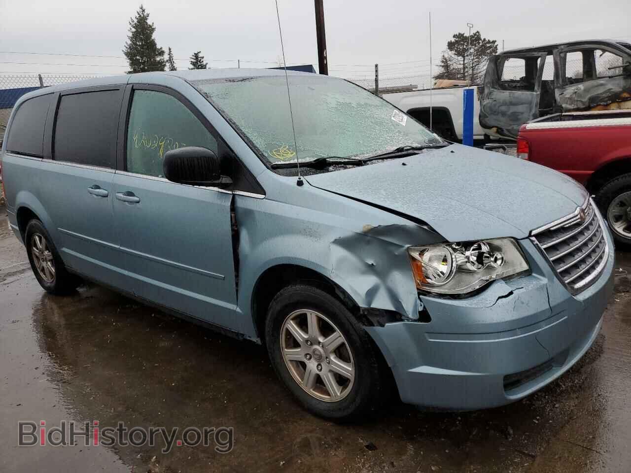 2010 CHRYSLER MINIVAN - VIN: 2A4RR2D16AR357390 - Фото 4