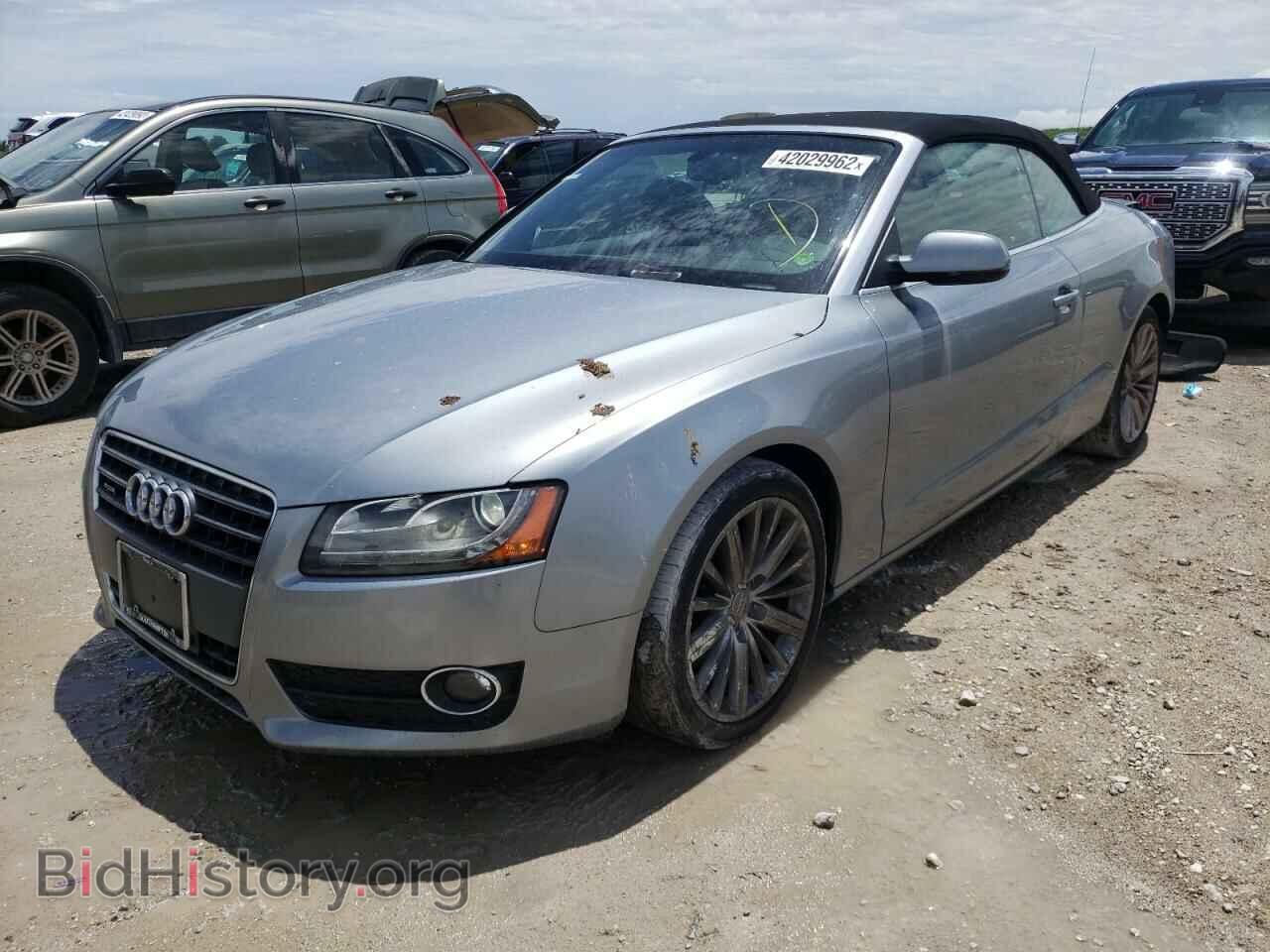2011 AUDI A5 - VIN: WAULFAFH9BN013234 - Фото 2