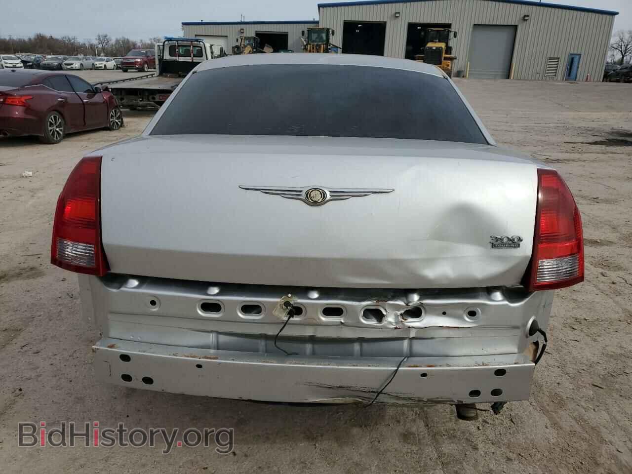 2006 CHRYSLER 300 - VIN: 2C3KA53G86H519690 - Фото 6