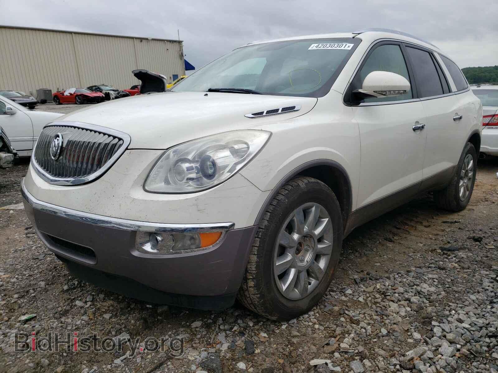 2012 BUICK ENCLAVE - VIN: 5GAKRCED7CJ142759 - Фото 2