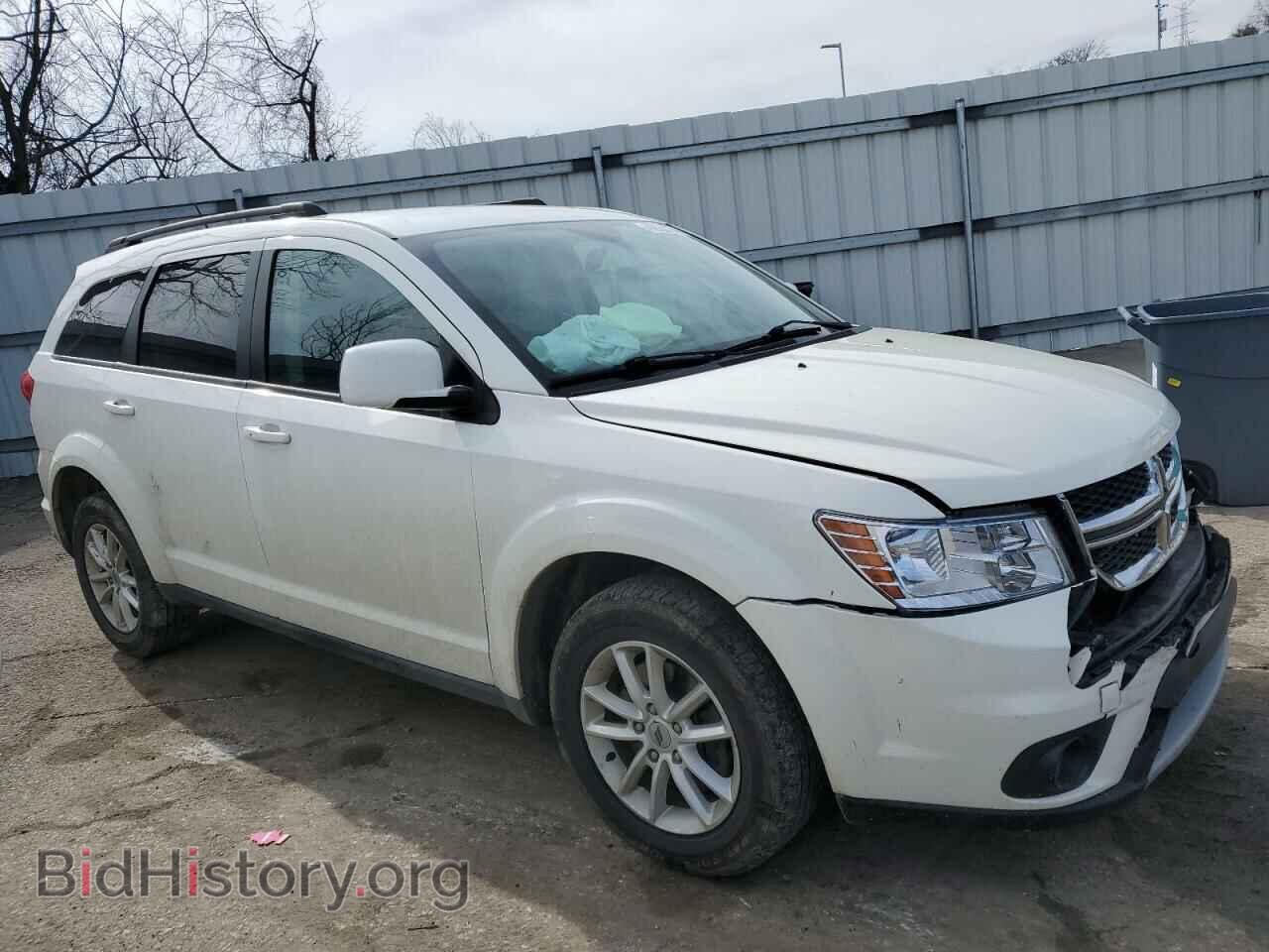 2018 DODGE JOURNEY - VIN: 3C4PDCBGXJT158168 - Фото 4