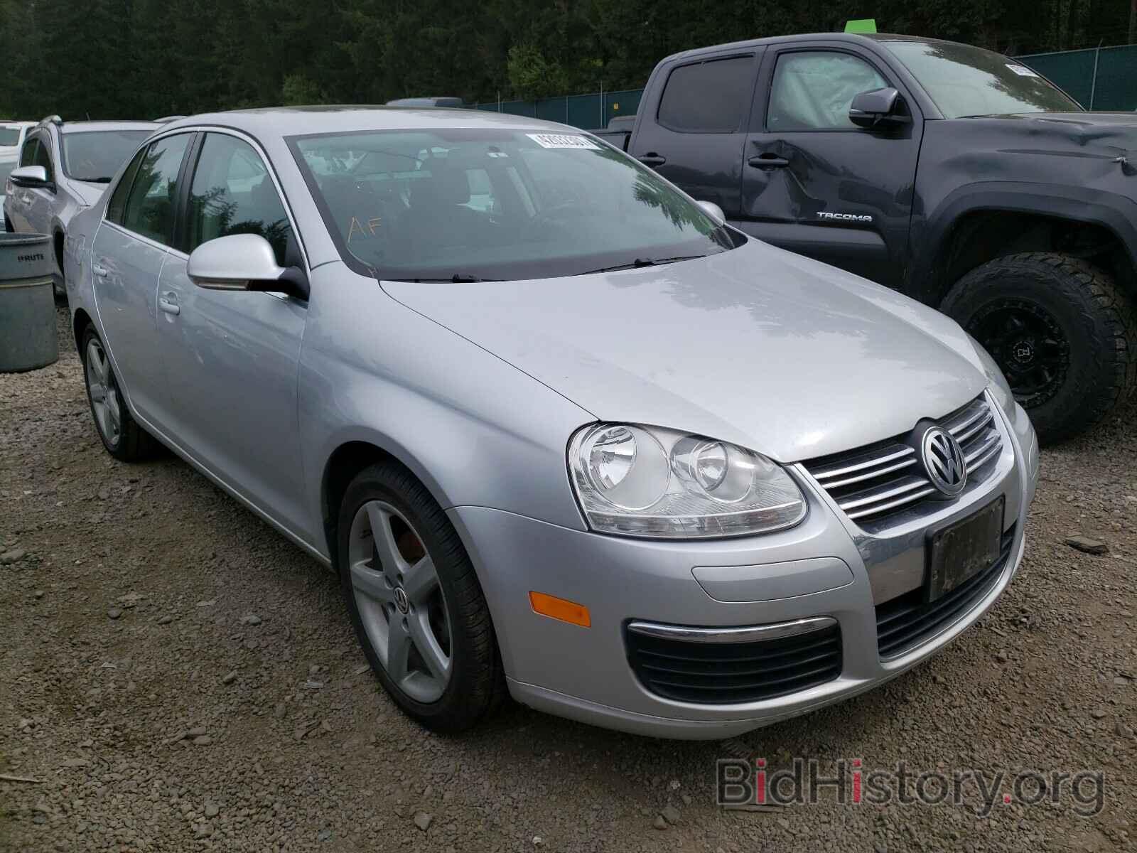 Photo 3VWRL7AJ5AM178450 - VOLKSWAGEN JETTA 2010