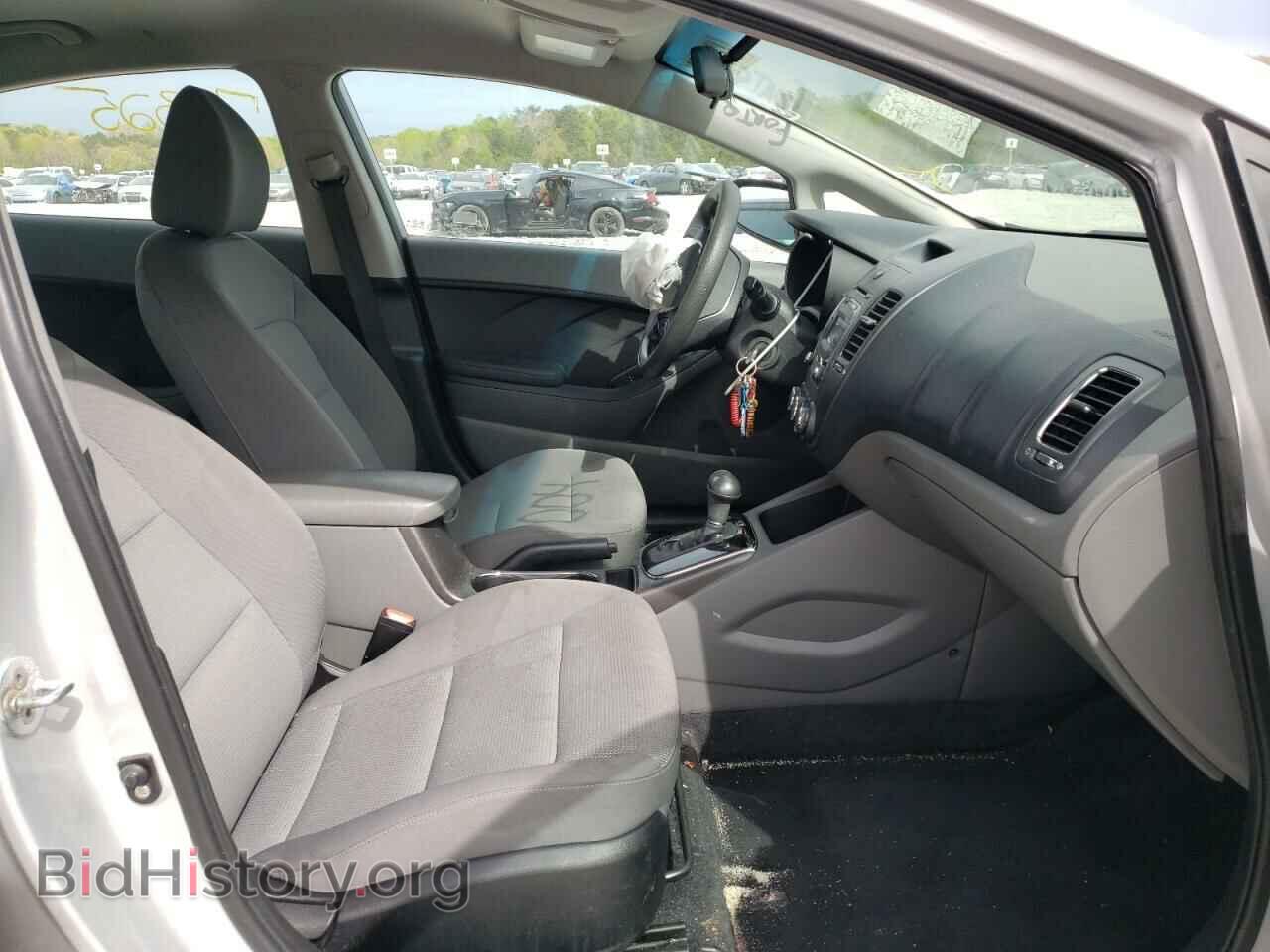 2017 KIA FORTE - VIN: 3KPFK4A79HE010004 - Фото 5