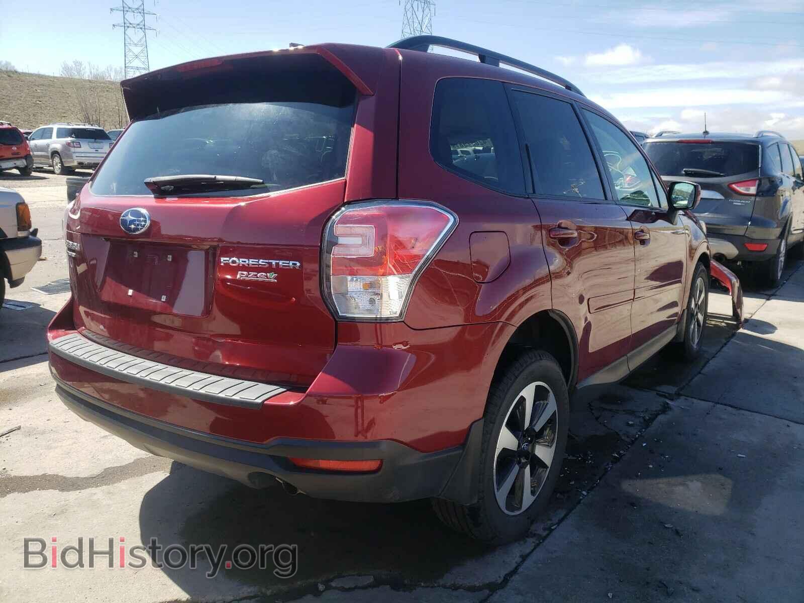 2017 SUBARU FORESTER - VIN: JF2SJAGC2HH457726 - Фото 4