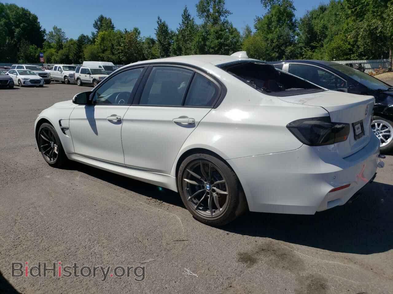 2018 BMW M3 - VIN: WBS8M9C57J5K99678 - Фото 2