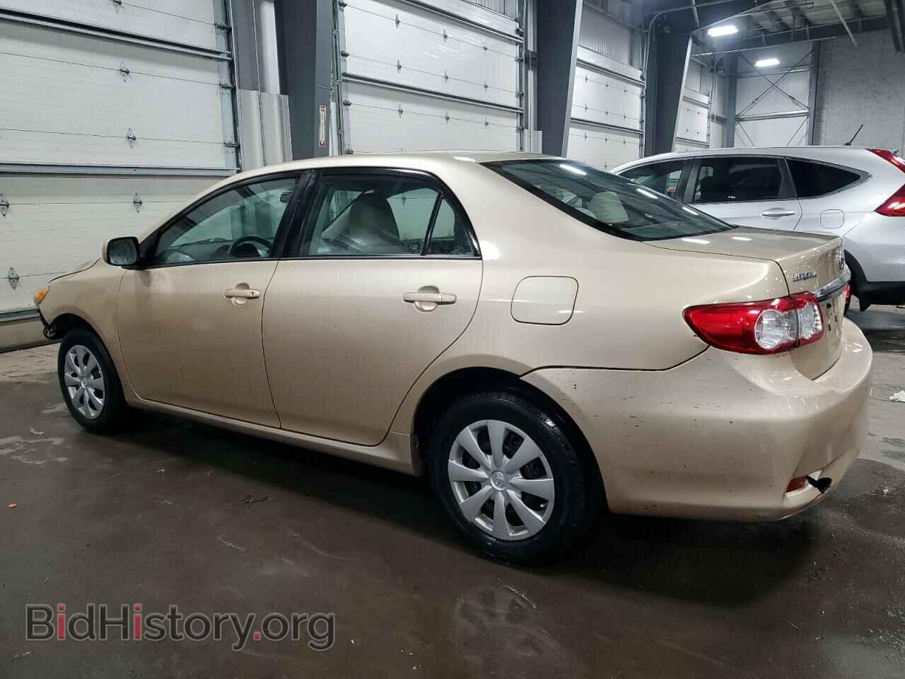 2011 TOYOTA COROLLA - VIN: 2T1BU4EE6BC717214 - Фото 2