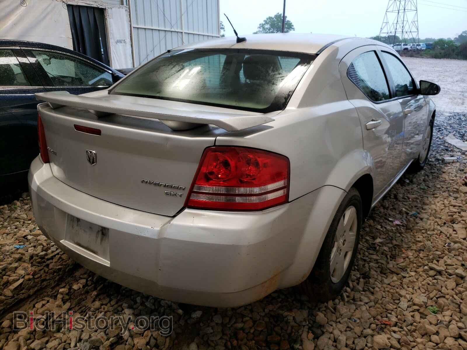 2010 DODGE AVENGER - VIN: 1B3CC4FB9AN233126 - Photo 4