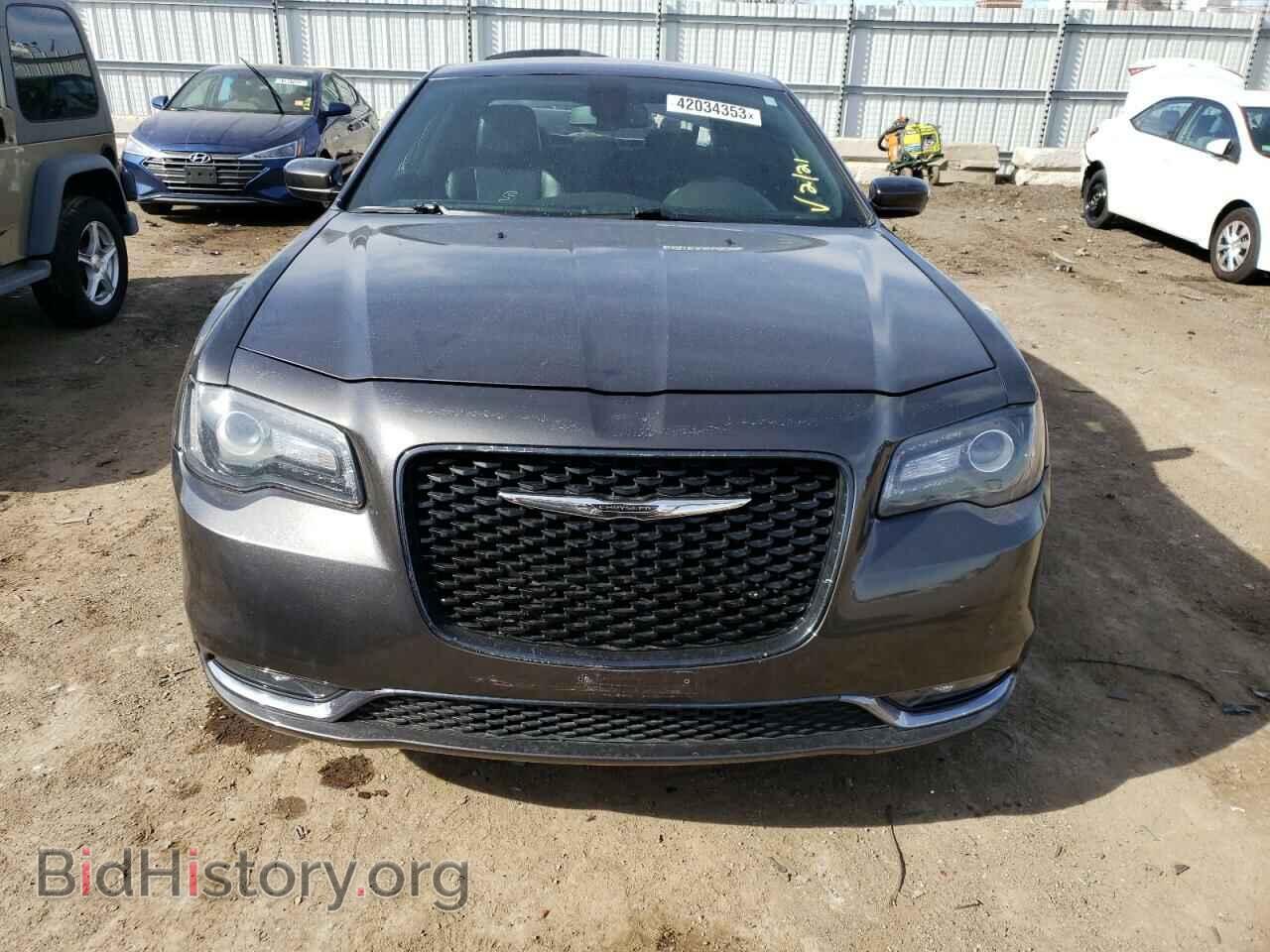 2019 CHRYSLER 300 - VIN: 2C3CCAGG7KH586437 - Photo 5