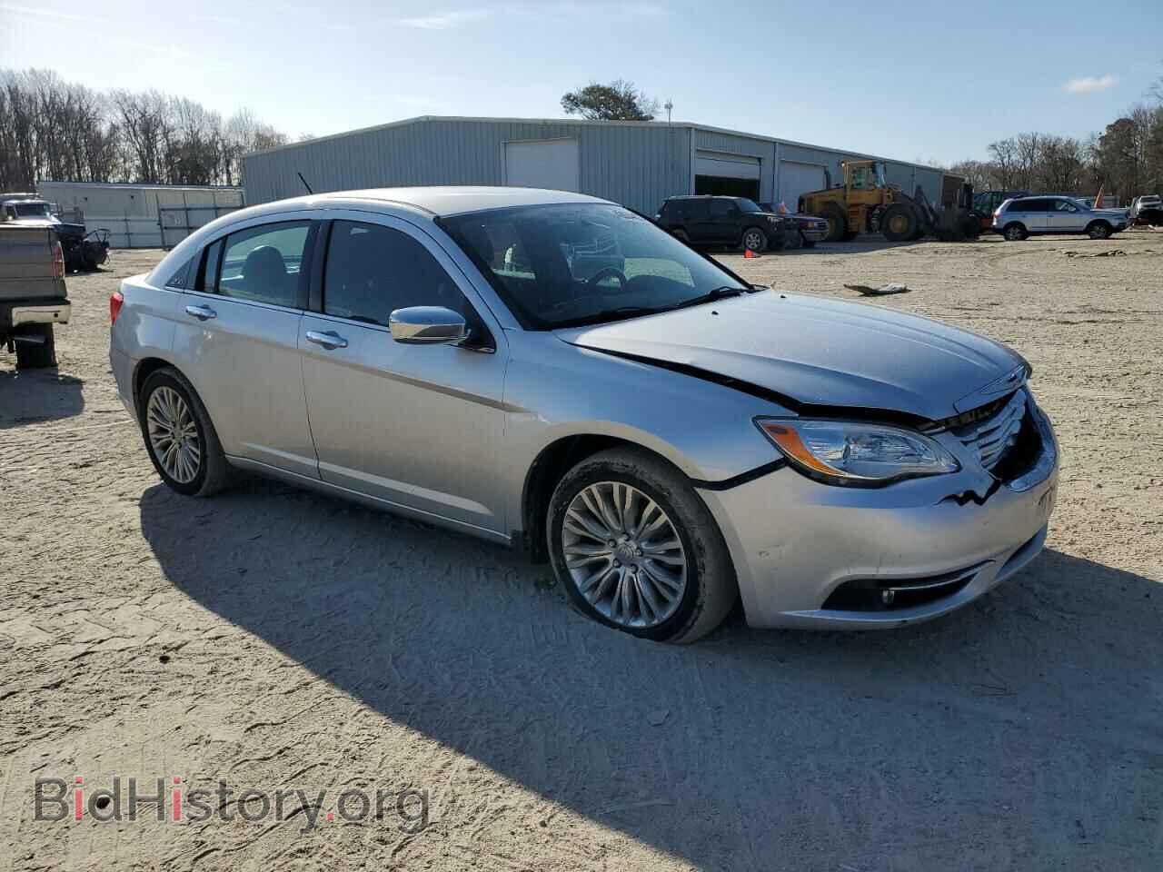 2011 CHRYSLER 200 - VIN: 1C3BC2FG0BN610331 - Фото 4