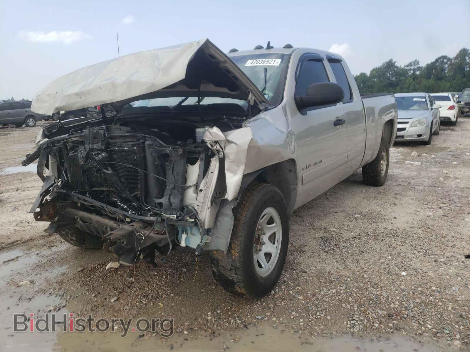 2007 CHEVROLET SILVERADO - VIN: 1GCEC19007Z608936 - Фото 2