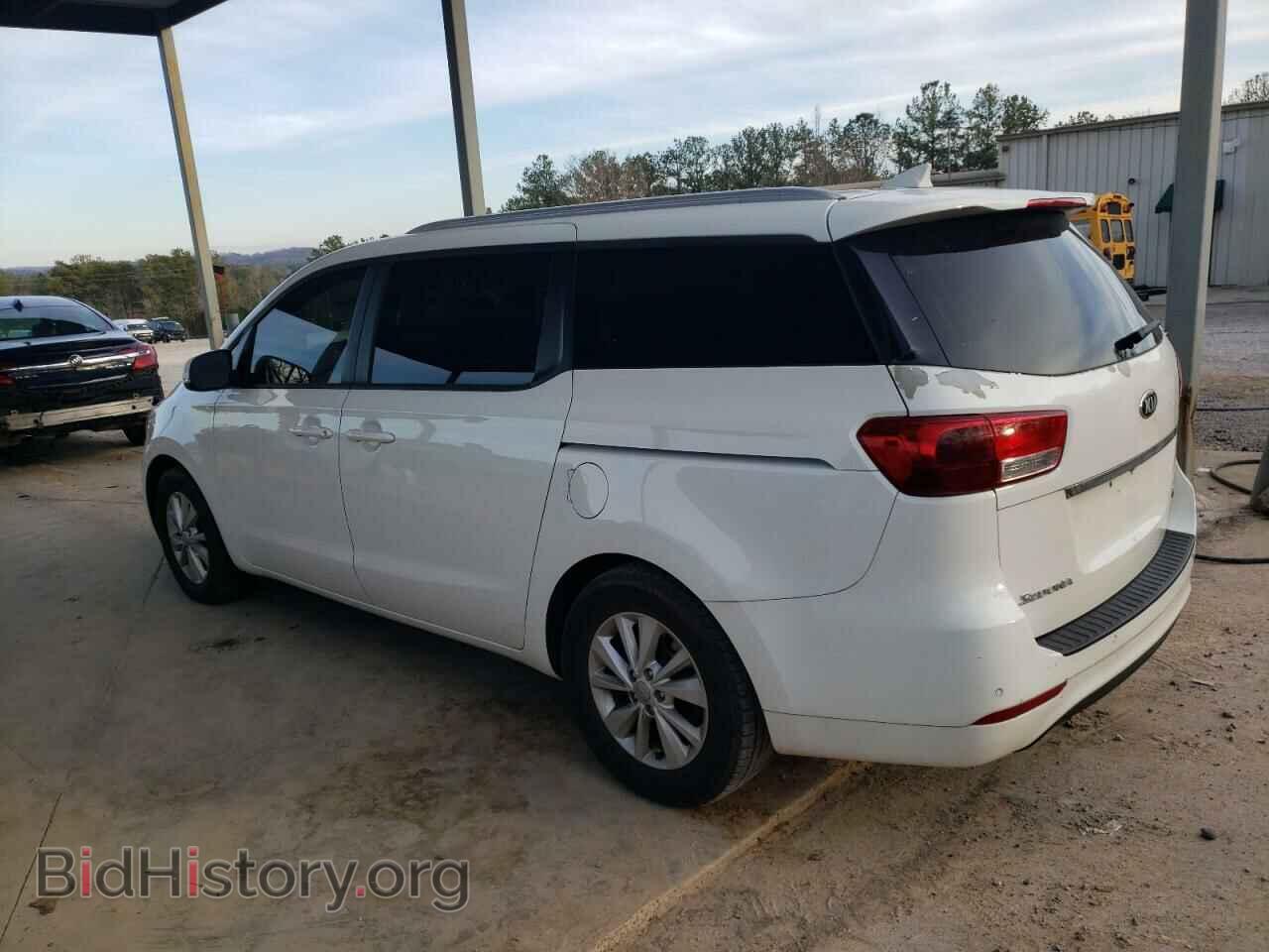 2016 KIA All Models - VIN: KNDMB5C19G6178896 - Photo 2