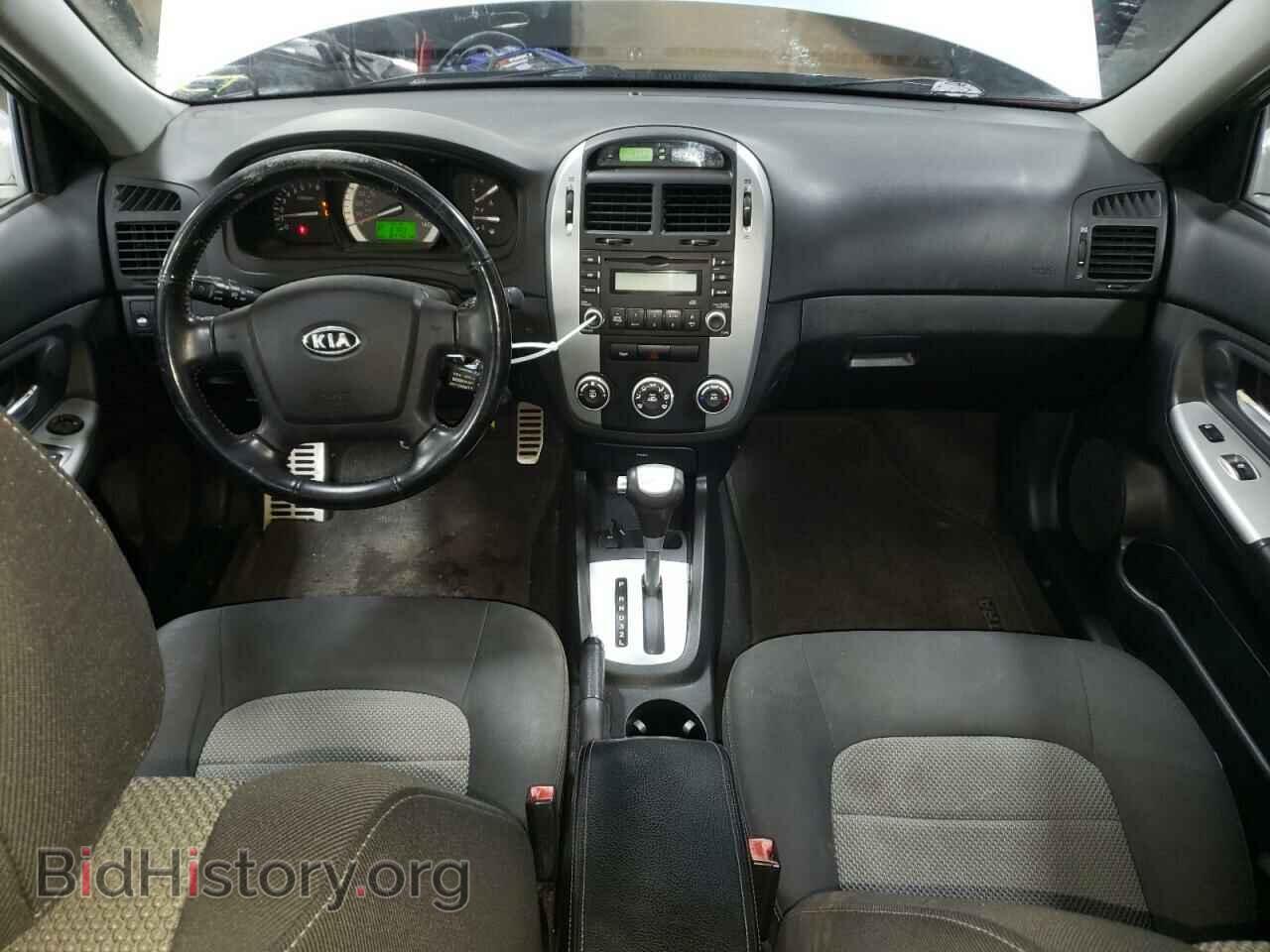 2007 KIA SPECTRA - VIN: KNAFE121X75006406 - Фото 8