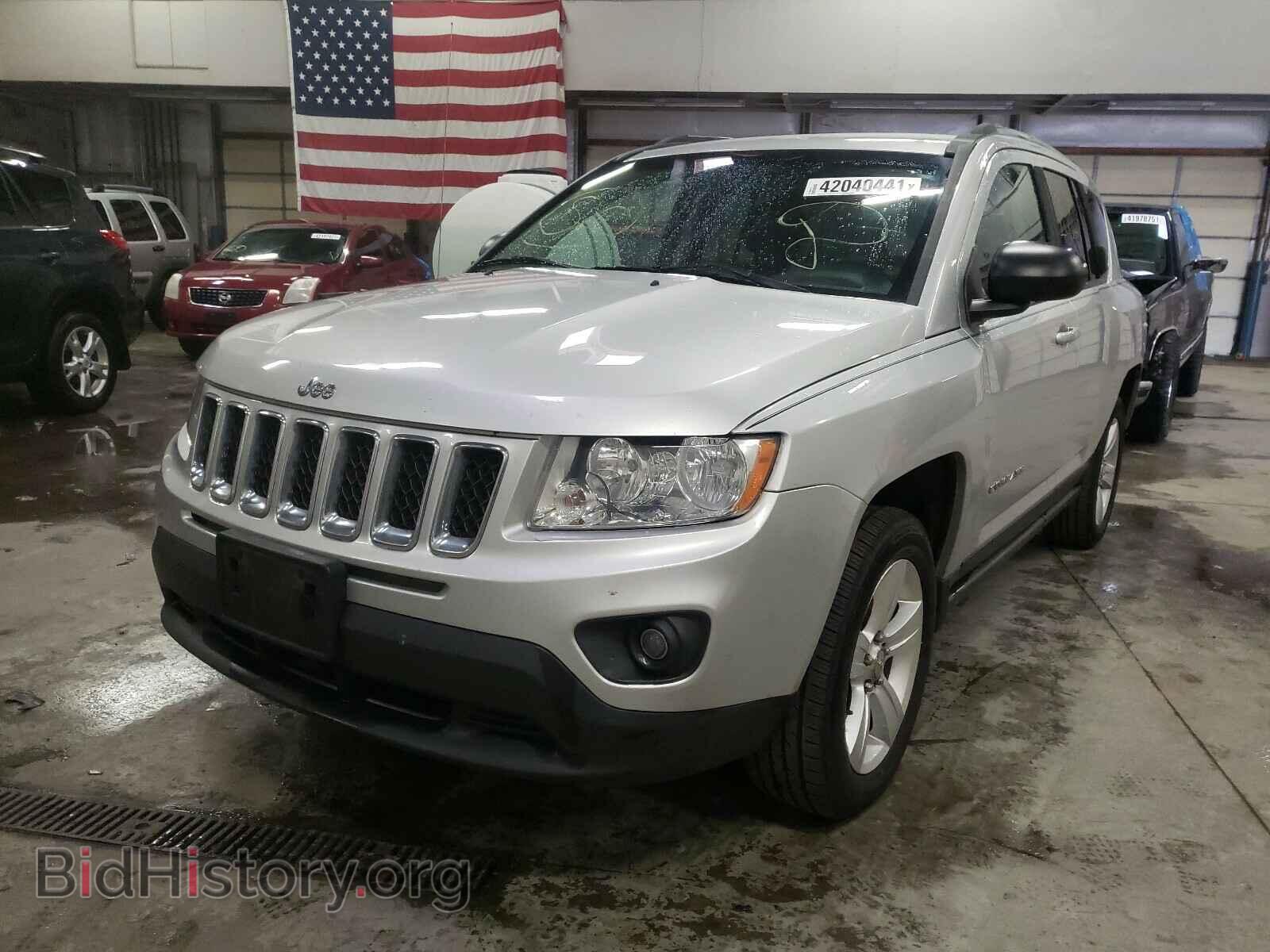 2012 JEEP COMPASS - VIN: 1C4NJDBB4CD520501 - Photo 2