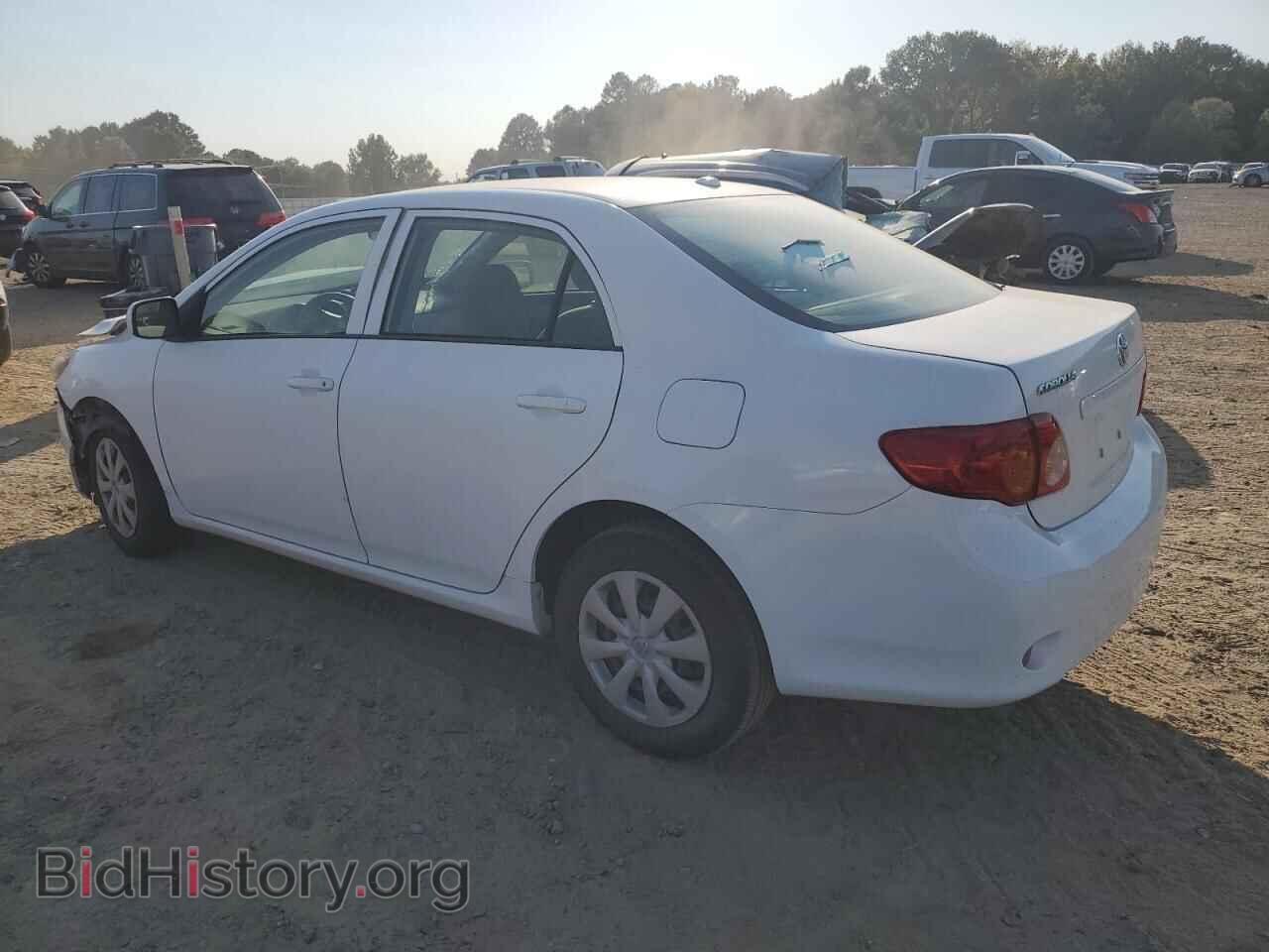 2009 TOYOTA COROLLA - VIN: JTDBL40E999089174 - Фото 2