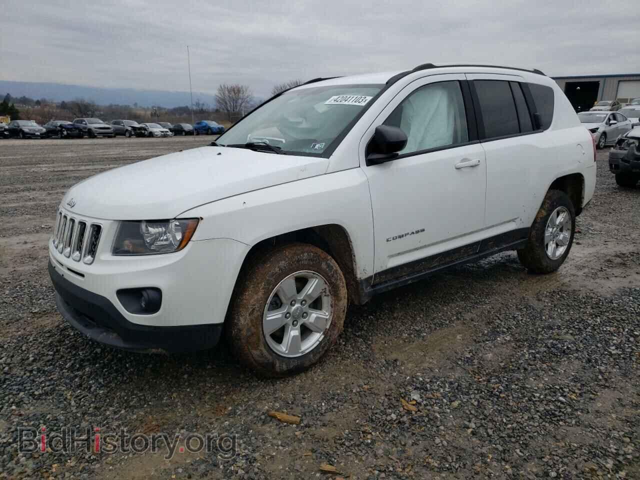 Фотография 1C4NJCBAXFD250521 - JEEP COMPASS 2015