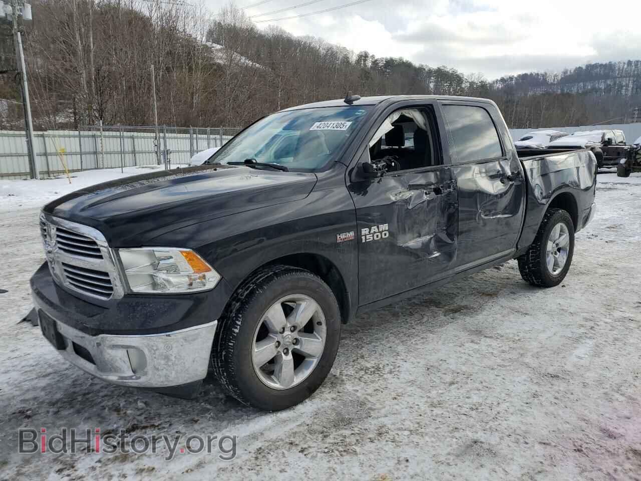 Photo 3C6RR6LT1HG687672 - RAM 1500 2017