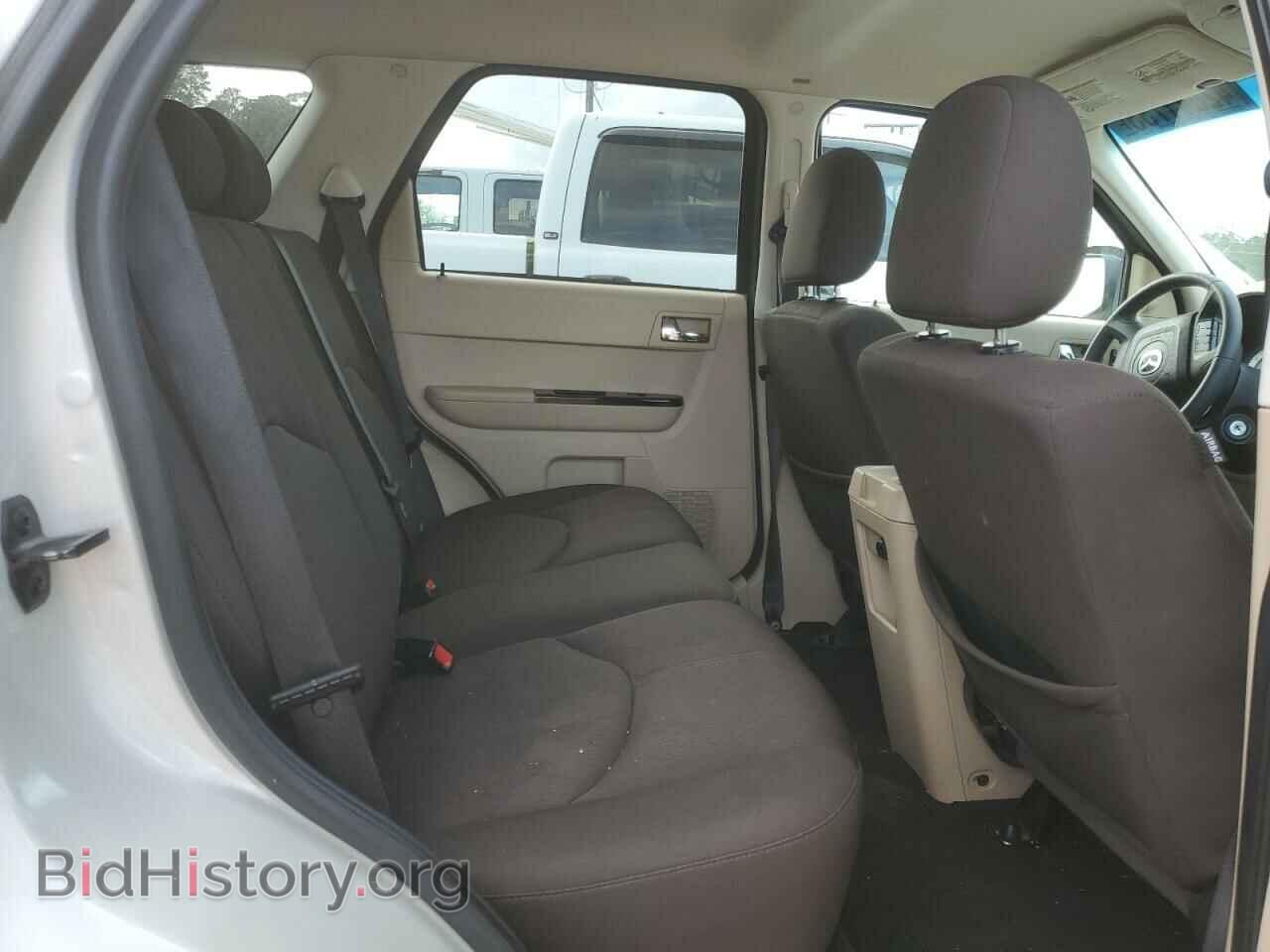 2008 MAZDA TRIBUTE - VIN: 4F2CZ06108KM08906 - Фото 11