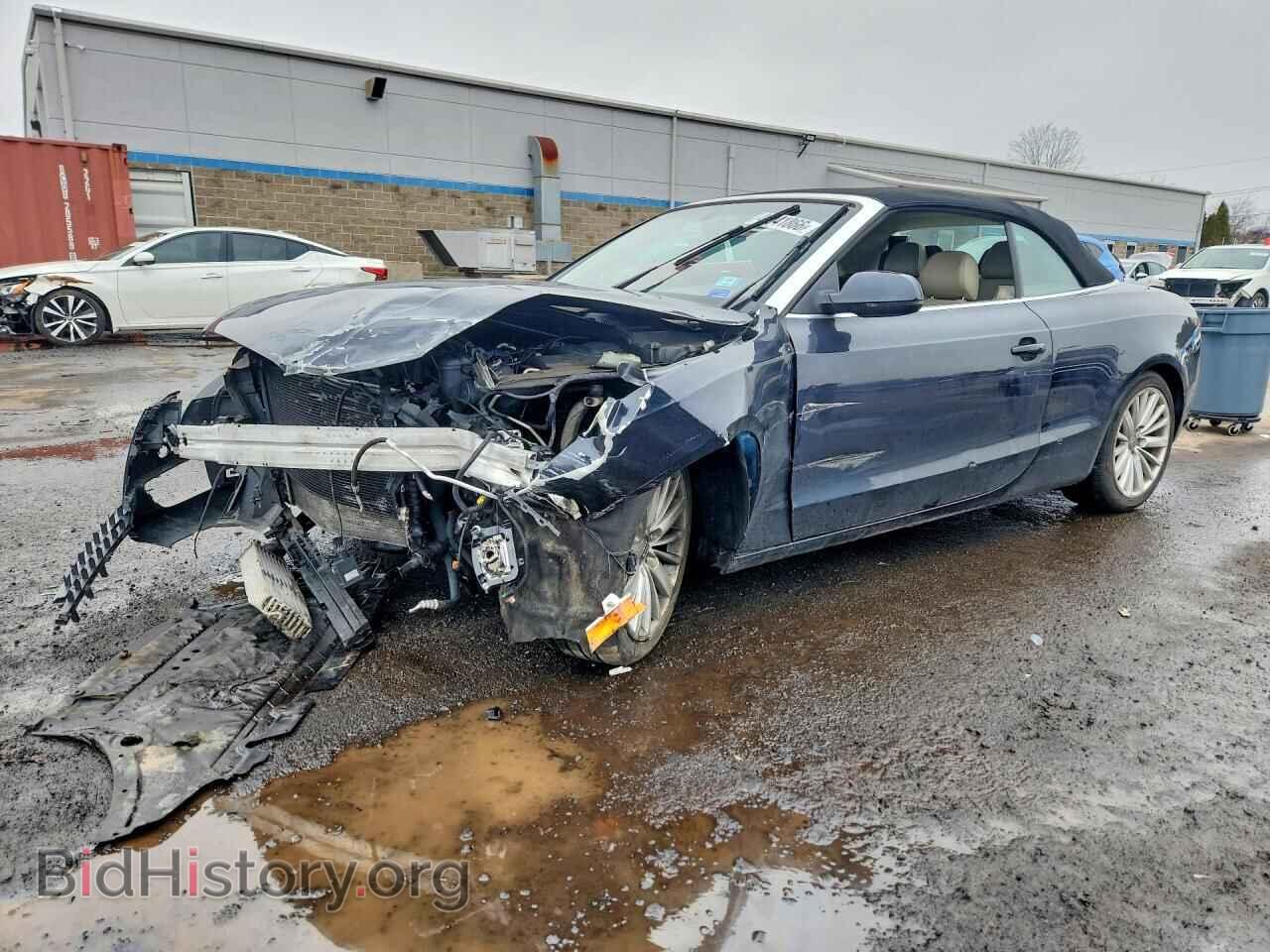 Photo WAULFAFH8CN004459 - AUDI A5 2012
