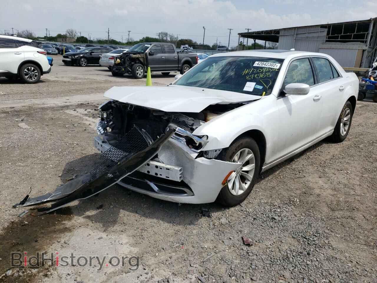 2015 CHRYSLER 300 - VIN: 2C3CCAAG3FH848968 - Фото 2