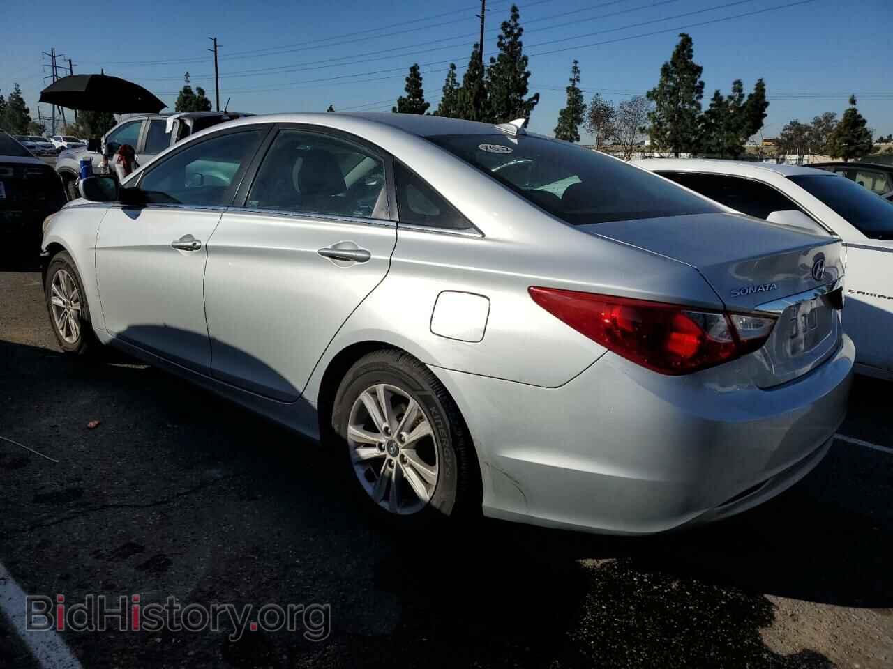 2013 HYUNDAI SONATA - VIN: 5NPEB4AC0DH777948 - Фото 2